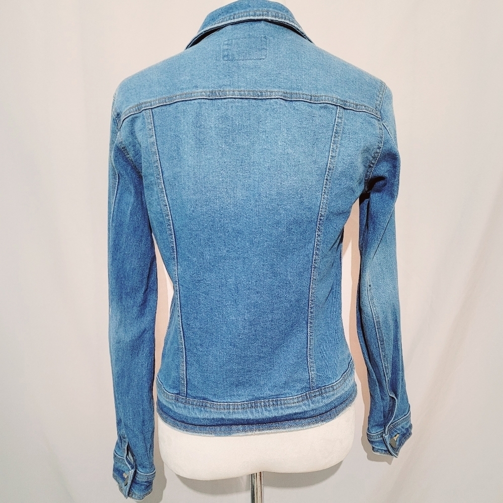 Universal Thread Goods Co Women’s Trucker Jacket Button Front Blue Size XS - Picture 4 of 9